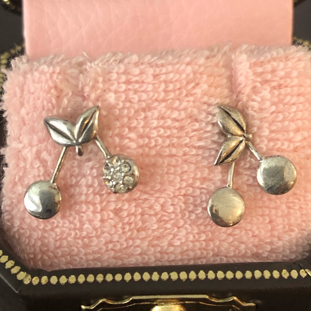 Y2K Juicy Couture earrings